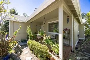 1342 Whatcom St, Bellingham, WA 98229 - Photo 3