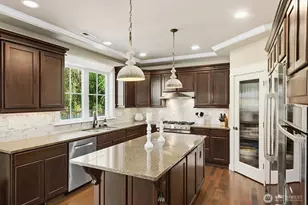 18811 53rd St Ct E, Lake Tapps, WA 98391 - Photo 5