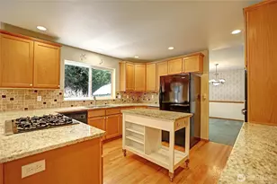 2289 Moody Ln, Camano Island, WA 98282 - Photo 9