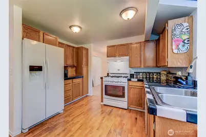1125 S 23rd, Renton, WA 98055 - Photo 3