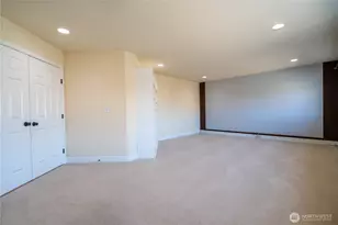 23829 SE 2nd Pl, Sammamish, WA 98074 - Photo 25