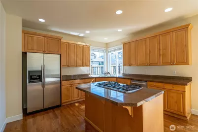 23829 SE 2nd Place, Sammamish, WA 98074 - Photo 7