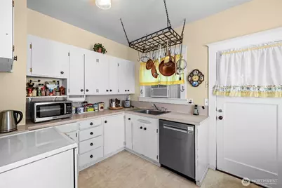 2706 S Judkins Street, Seattle, WA 98144 - Photo 7