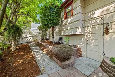 2706 S Judkins Street, Seattle, WA 98144 - Photo 17