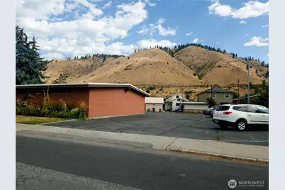 300 Woodring Street, Cashmere, WA 98815 - Photo 23