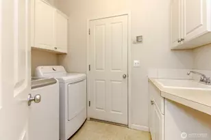 5610 W 61st Ave, University Place, WA 98467 - Photo 17