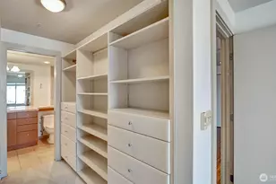 1550 Eastlake Ave E, Seattle, WA 98102 - Photo 9