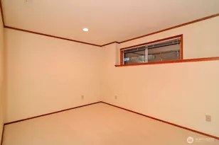 425 SW 183rd St, Normandy Park, WA 98166 - Photo 11