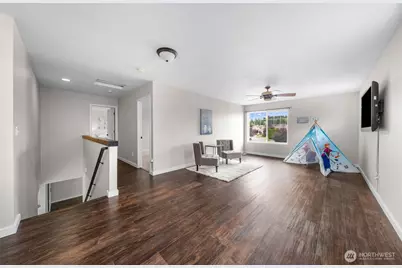 18502 94th Avenue E, Puyallup, WA 98375 - Photo 13