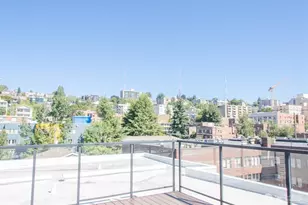 626 4th Ave W, Seattle, WA 98119 - Photo 3