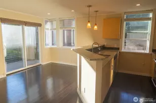 626 4th Ave W, Seattle, WA 98119 - Photo 7