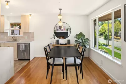 2502 NE 68th Street, Seattle, WA 98115 - Photo 7