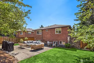 2502 NE 68th St, Seattle, WA 98115 - Photo 31