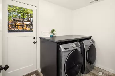 2502 NE 68th Street, Seattle, WA 98115 - Photo 27