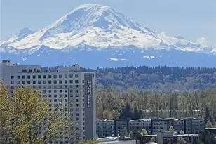 15330 Sunwood Blvd, Tukwila, WA 98188 - Photo 1