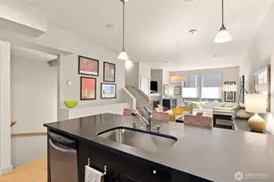 4923 39th Ave S, Seattle, WA 98118 - Photo 15