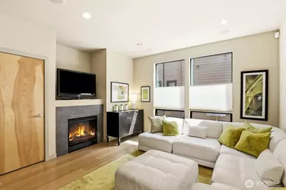 4923 39th Avenue S, Seattle, WA 98118 - Photo 5