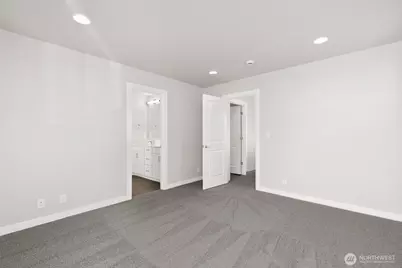 12611 SE 256th Place #17, Kent, WA 98030 - Photo 25