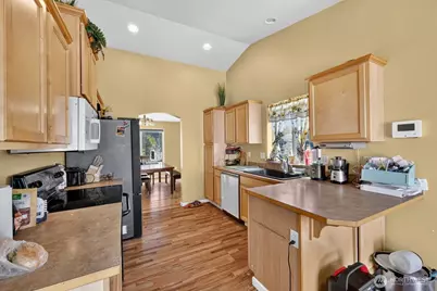 18318 13th Avenue Ct E, Spanaway, WA 98387 - Photo 7
