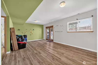 18318 13th Avenue Ct E, Spanaway, WA 98387 - Photo 25