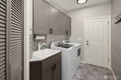 35008 Rhododendron Drive SE, Snoqualmie, WA 98065 - Photo 33