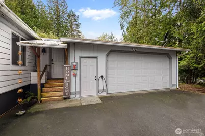 18405 SE 162nd Street, Renton, WA 98058 - Photo 3