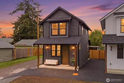 2815 25th Street #C, Everett, WA 98201 - Photo 1