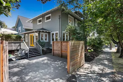2202 N 41st Street, Seattle, WA 98103 - Photo 37