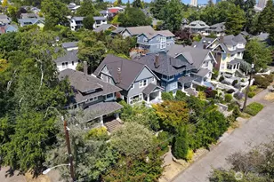 2202 N 41st St, Seattle, WA 98103 - Photo 39
