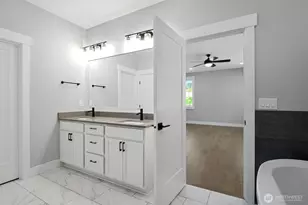 3829 95th Ave E, Edgewood, WA 98371 - Photo 9