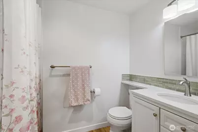 2219 Rucker Avenue #201, Everett, WA 98201 - Photo 17