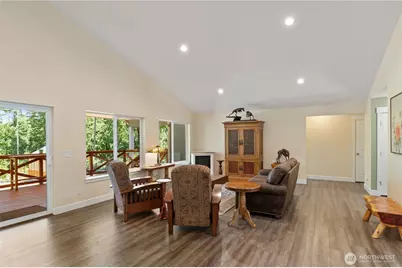 13642 NW Red Maple Way, Bremerton, WA 98312 - Photo 11