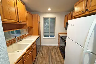 14415 NE 30th Pl, Bellevue, WA 98007 - Photo 5