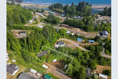 150 8th Street #152, Clallam Bay, WA 98326 - Photo 5