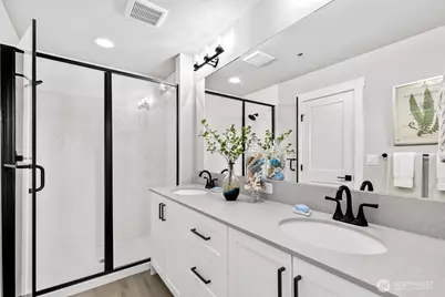 20114 10th Avenue W #A, Lynnwood, WA 98087 - Photo 13