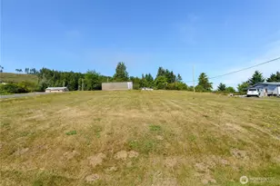 110 8th St, Clallam Bay, WA 98326 - Photo 9