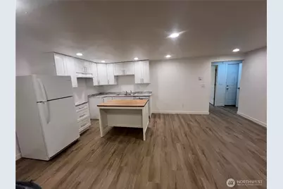 10443 17th Avenue SW, Seattle, WA 98146 - Photo 13