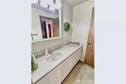 900 East Bay Drive NE #A201, Olympia, WA 98506 - Photo 29