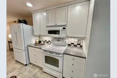 900 East Bay Drive NE #A201, Olympia, WA 98506 - Photo 19