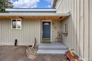 1011 43rd St NW, Marysville, WA 98271 - Photo 3