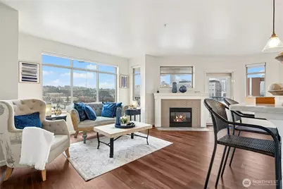 1000 N Aurora Avenue #409, Seattle, WA 98109 - Photo 3