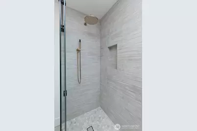 7743 Seward Park Avenue S, Seattle, WA 98118 - Photo 19