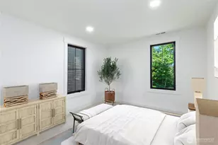 7743 Seward Park Ave S, Seattle, WA 98118 - Photo 35