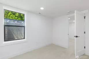 7743 Seward Park Ave S, Seattle, WA 98118 - Photo 27