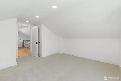 7743 Seward Park Avenue S, Seattle, WA 98118 - Photo 23