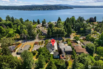 7743 Seward Park Avenue S, Seattle, WA 98118 - Photo 39