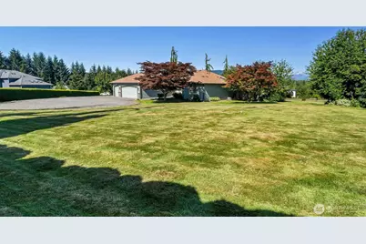 11428 128th Drive NE, Lake Stevens, WA 98258 - Photo 3