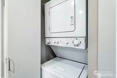 2414 1st Avenue #703, Seattle, WA 98121 - Photo 13