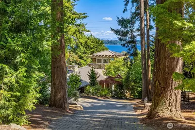 7464 Madrona Drive NE, Bainbridge Island, WA 98110 - Photo 33