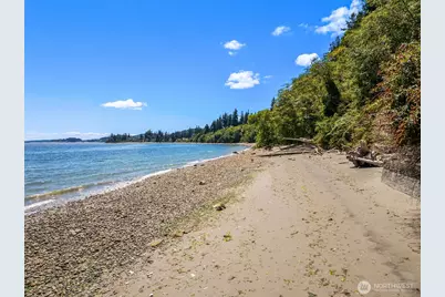 7464 Madrona Drive NE, Bainbridge Island, WA 98110 - Photo 37